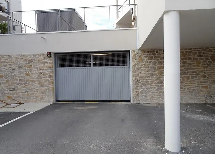 2 Pieces, 2 Couchages, La Gueriniere, Balcon, Parking - Fr-1-224b-171 דירה